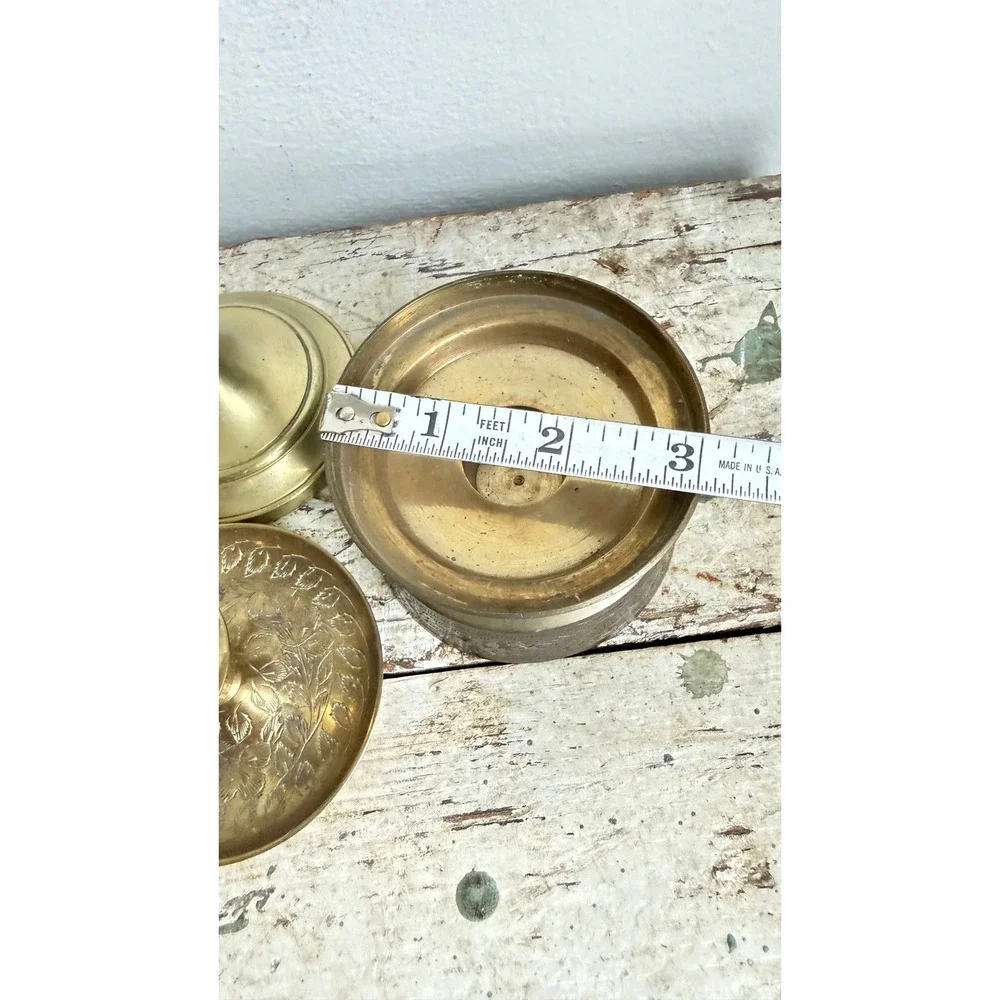 Unbranded vintage set